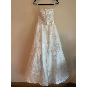 Oleg Casini Ivory Wedding Dress